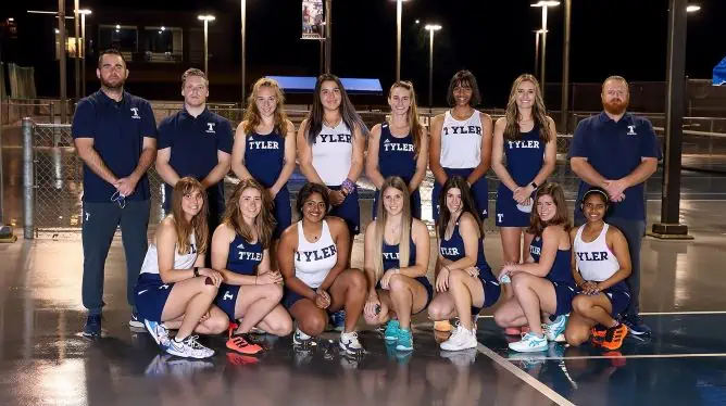 UT Tyler Women's Tennis Team Picture